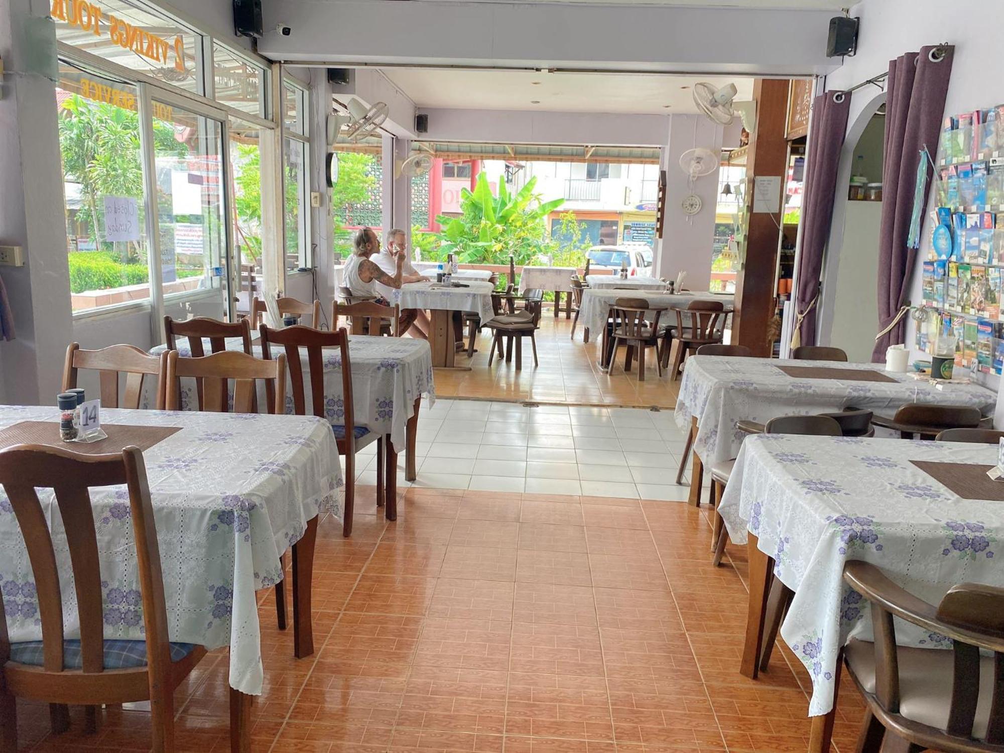 Karon 2 Vikings Guesthouse מראה חיצוני תמונה